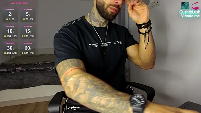 MasculineGuy99 online show from October 26, 5:19 am