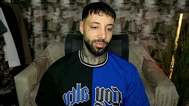 MasculineGuy99 online show from February 16, 5:17 am