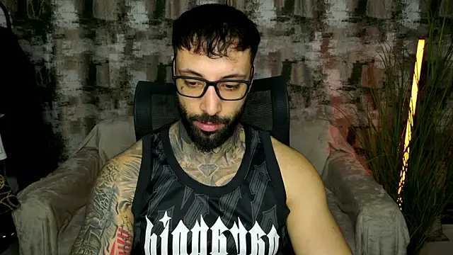 MasculineGuy99 online show from February 10, 6:51 pm