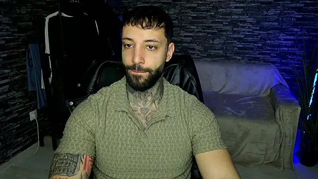 MasculineGuy99 online show from March 29, 7:48 pm