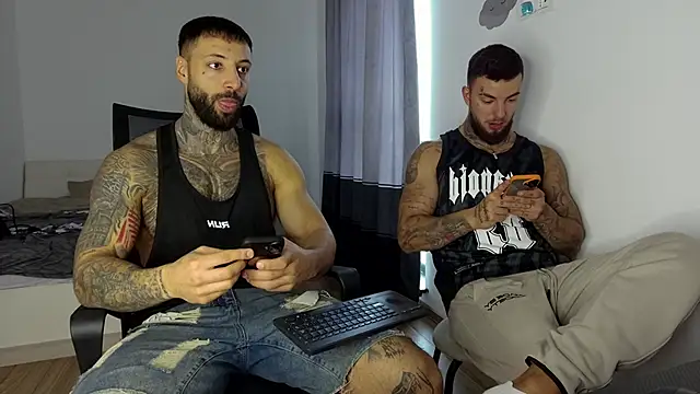 MasculineGuy99 online show from November 11, 8:53 am