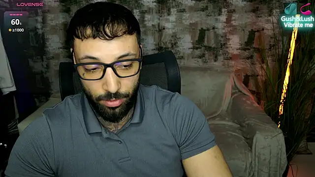 MasculineGuy99 online show from February 5, 7:10 pm