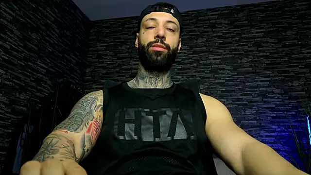 MasculineGuy99 online show from April 6, 2:29 am