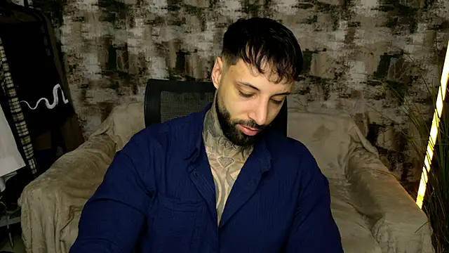 MasculineGuy99 online show from February 25, 7:14 pm