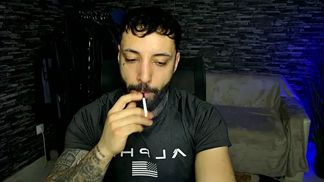 MasculineGuy99 online show from April 3, 9:10 pm
