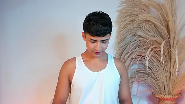 Thiago Connor21 online show from January 9, 2:07 am