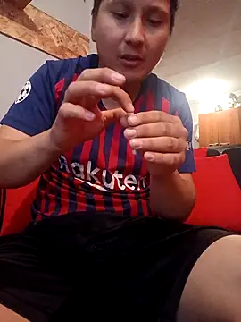 Snapshot of Chyynoxxx chatting on October 28, 5:56 pm Chyynoxxx online show from October 28, 5:56 pm