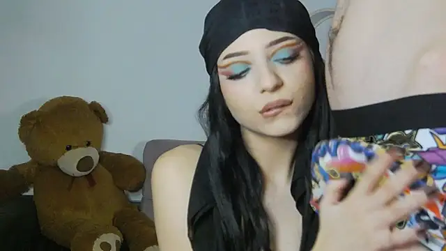 Dahliacruzz online show from March 7, 5:18 pm