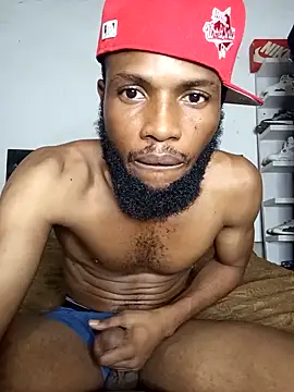 Snapshot of FreakyKaigrey chatting on October 25, 8:31 pm FreakyKaigrey online show from October 25, 8:31 pm