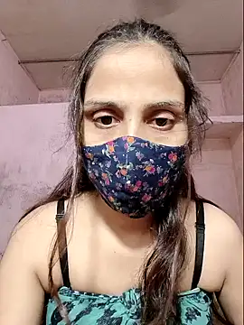 Snapshot of DIVINEDIVAA chatting on October 4, 7:37 pm DIVINEDIVAA online show from October 4, 7:37 pm