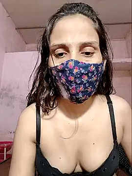 Snapshot of DIVINEDIVAA chatting on October 7, 5:36 pm DIVINEDIVAA online show from October 7, 5:36 pm