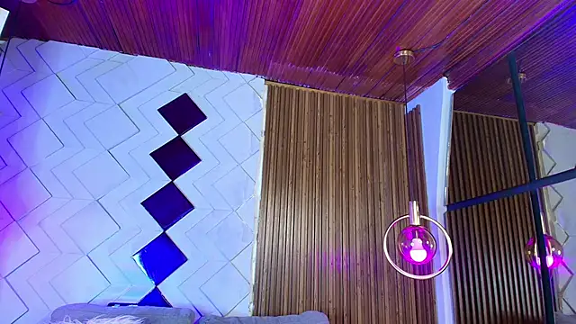 Matti sofia  online show from November 1, 7:08 pm