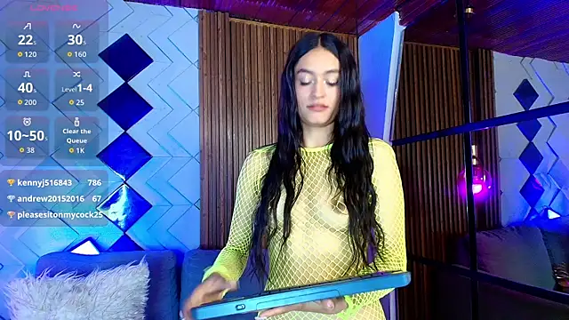 Matti sofia  online show from October 16, 7:11 pm