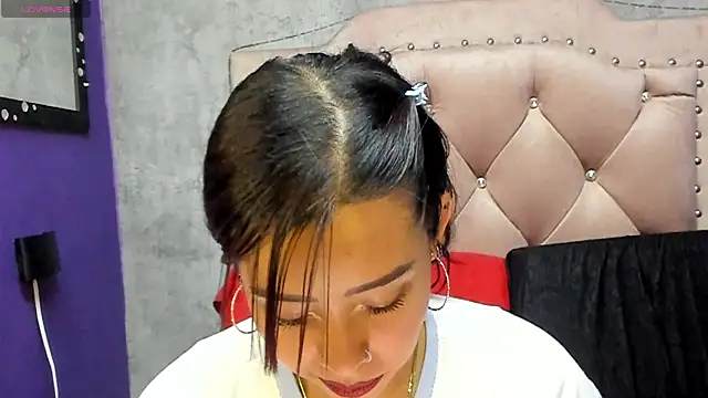 Mia lopez 1 online show from May 23, 9:47 pm