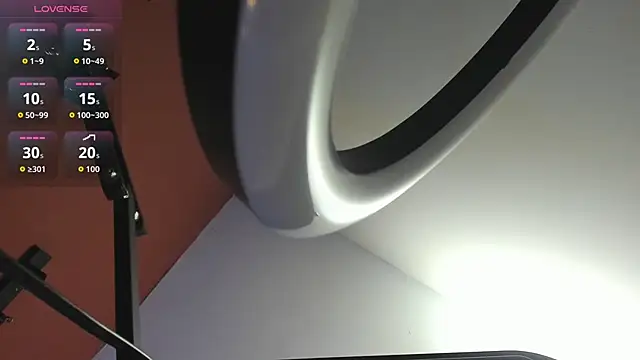 Snapshot of Mia_lopez_1 chatting on October 31, 11:18 am Mia lopez 1 online show from October 31, 11:18 am