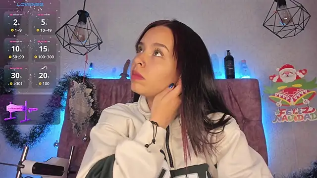 Snapshot of Mia_lopez_1 chatting on November 25, 11:43 am Mia lopez 1 online show from November 25, 11:43 am