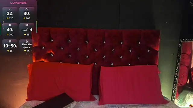 Mia lopez 1 online show from April 10, 3:35 am