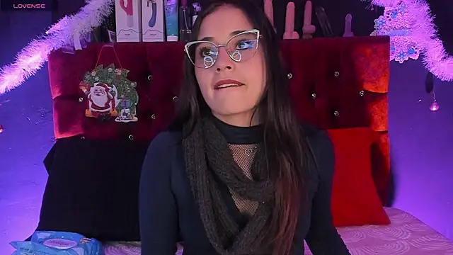 Snapshot of Cony_l chatting on December 18, 11:36 am Cony l online show from December 18, 11:36 am