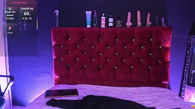 Snapshot of Cony_l chatting on February 23, 10:05 am Cony l online show from February 23, 10:05 am