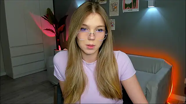 linakorvin online show from February 8, 1:09 pm