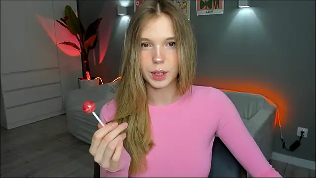 linakorvin online show from February 9, 1:20 pm