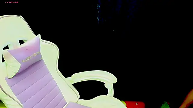 Im david02 online show from November 6, 1:37 pm