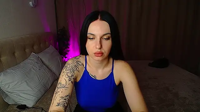 Poison inyour Mind   online show from October 25, 7:03 pm