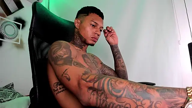 The boy dreams1 online show from October 10, 3:07 am