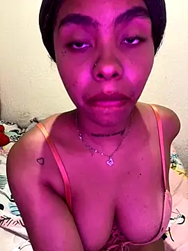 Snapshot of Itanydiorr chatting on November 11, 4:51 am Itanydiorr online show from November 11, 4:51 am