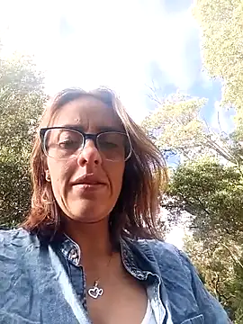 Jade 1-9 online show from October 11, 1:12 pm