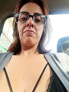 Jade 1-9 online show from November 4, 8:45 pm