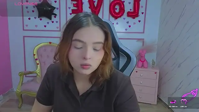 mia foster t online show from April 2, 1:07 pm