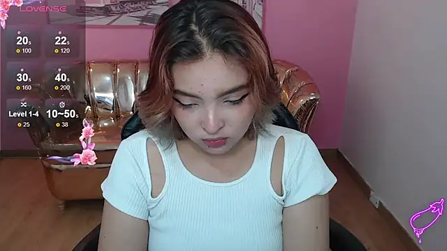 mia foster t online show from November 12, 12:42 pm