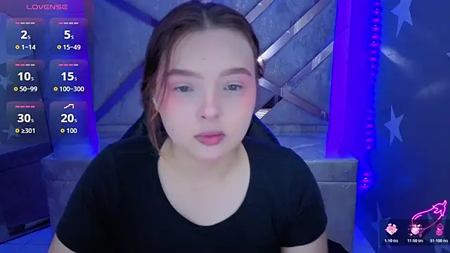 Snapshot of mia_foster_t chatting on May 19, 1:18 pm mia foster t online show from May 19, 1:18 pm