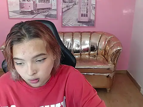 mia foster t online show from October 16, 12:57 pm