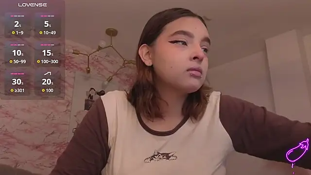 mia foster t online show from March 3, 1:18 pm