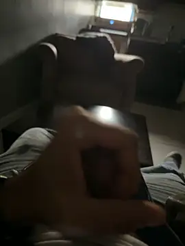 familia0210 online show from December 4, 3:33 pm