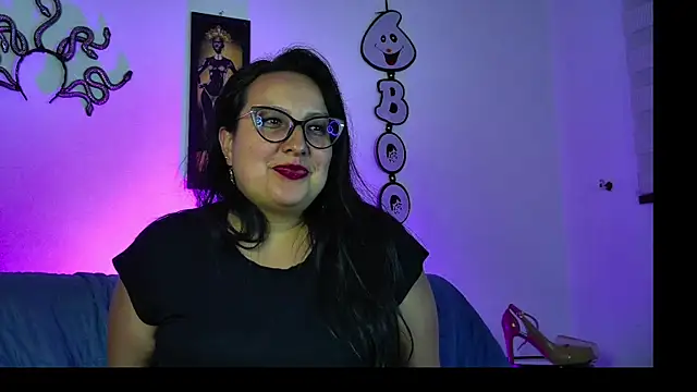 vallery161 online show from October 11, 5:41 am