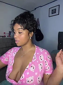 mitschellfox21 online show from December 21, 12:24 am