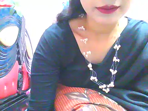 Snapshot of night_queeen7 chatting on October 25, 2:50 pm night queeen7 online show from October 25, 2:50 pm