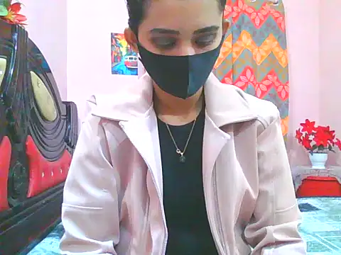 Snapshot of night_queeen7 chatting on December 20, 9:56 am night queeen7 online show from December 20, 9:56 am