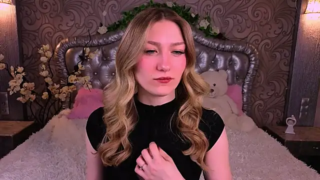 AngelAnabelle online show from March 26, 8:29 pm