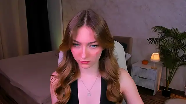 AngelAnabelle online show from November 6, 8:46 pm