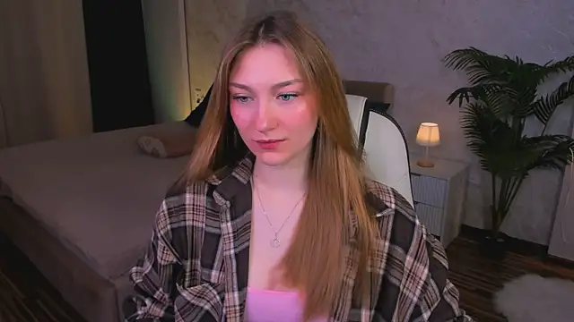 AngelAnabelle online show from October 23, 8:29 pm