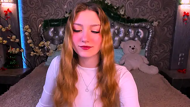 AngelAnabelle online show from January 8, 1:28 pm