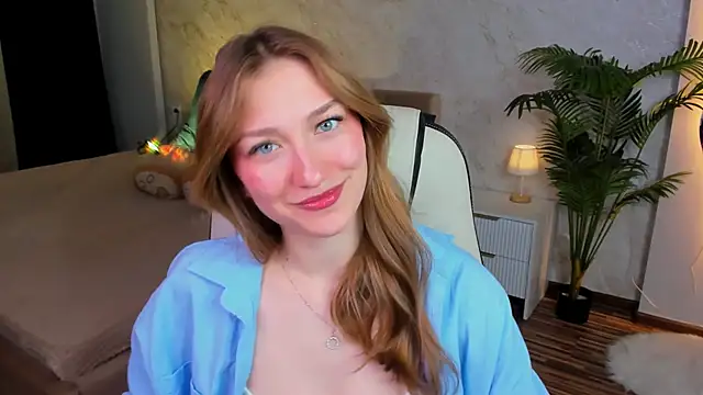 AngelAnabelle online show from October 4, 9:05 pm