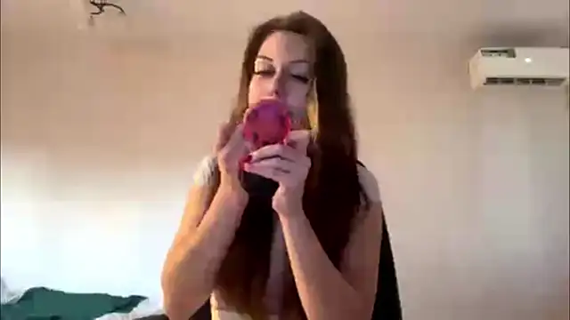 Nayra flash online show from October 20, 12:06 pm