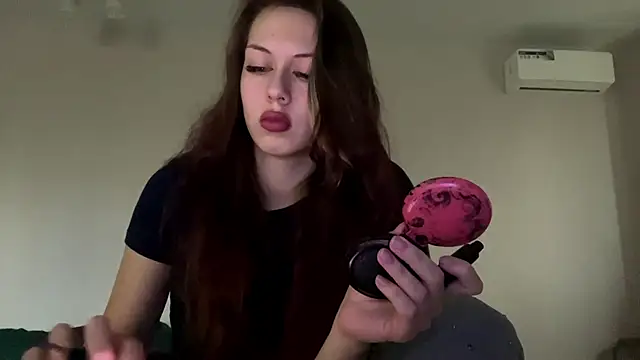 Nayra flash online show from October 25, 5:17 am