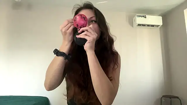 Nayra flash online show from October 24, 10:03 am