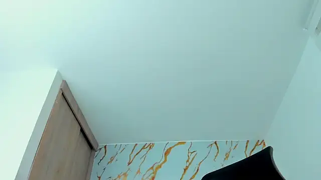 ElianKeiser online show from May 29, 3:45 am